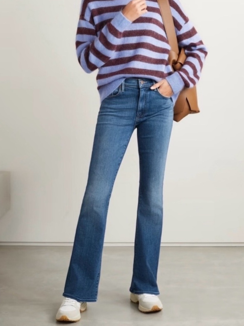 Mother Denim The Weekender Flare Leg Jeans in First Mate Wash! Size 24
